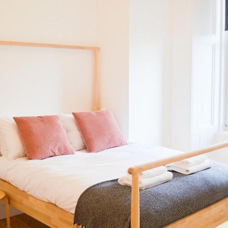 Modern 1 Bedroom Flat In The Heart Of เอดินบะระ ภายนอก รูปภาพ